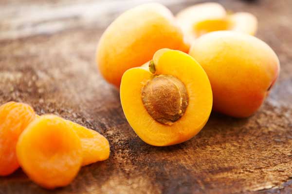 apricot2.jpg